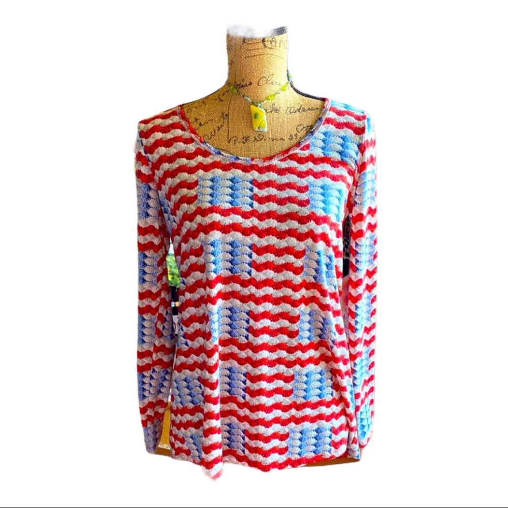 ♥️🤍💙🇺🇸LULAROE Lynnae long sleeve Shirt